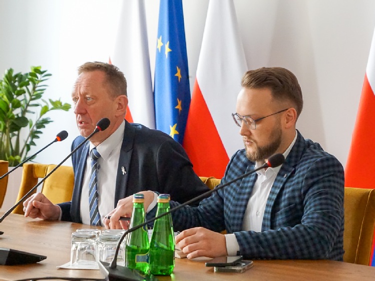 Telekonferencja Roberta Telusa ze związkowcami